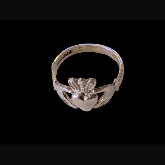 Vintage 925 Sterling Silver Size 6.5 Claddagh Ring - Picture 7 of 9